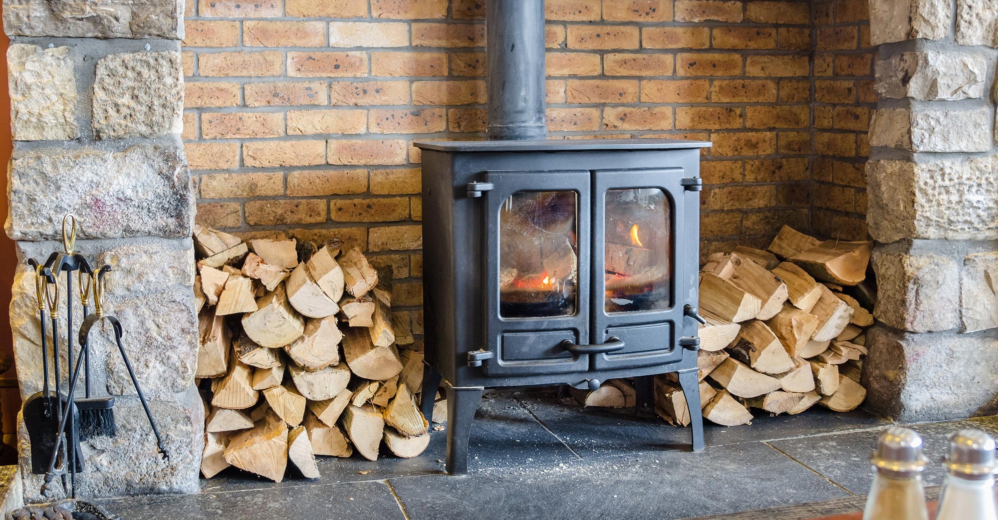 Wood burning stove